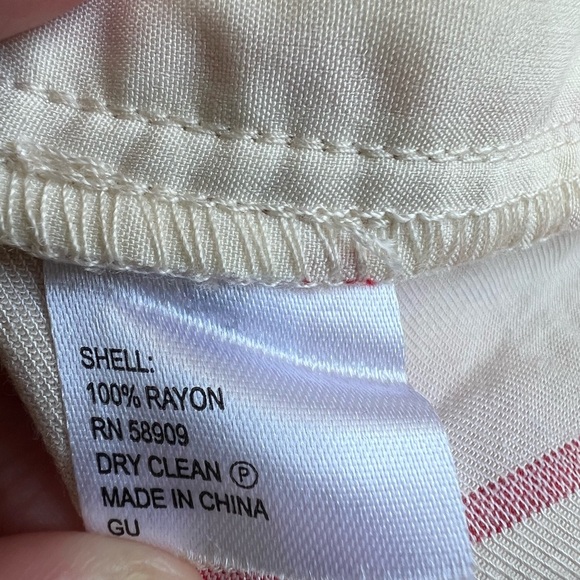 Gianni Bini Meghan Striped Red and White Shorts Size 2 - Picture 6 of 6